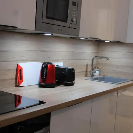 Apartment Direct : T2 Authentique Et Chaleureux Versailles