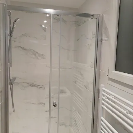 Apartamento Direct : T2 Authentique Et Chaleureux *